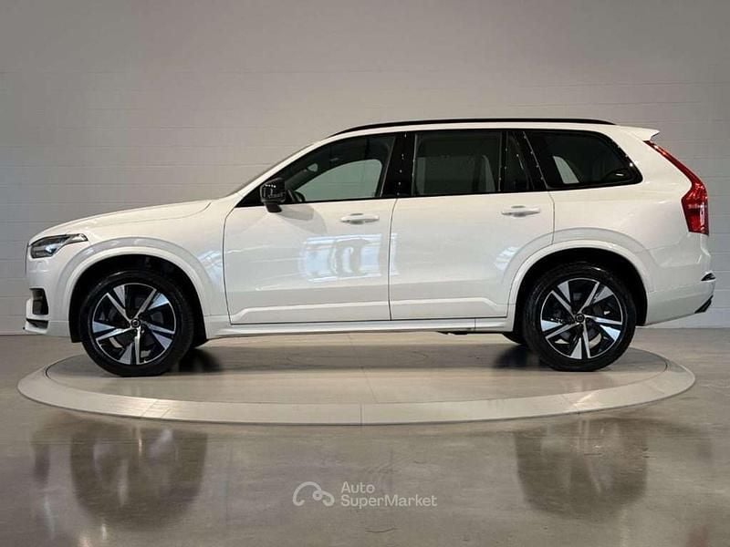 Käytetty Volvo XC90 Ultimate 235 HP (172 kW) 2022 Valkoinen Katumaasturi