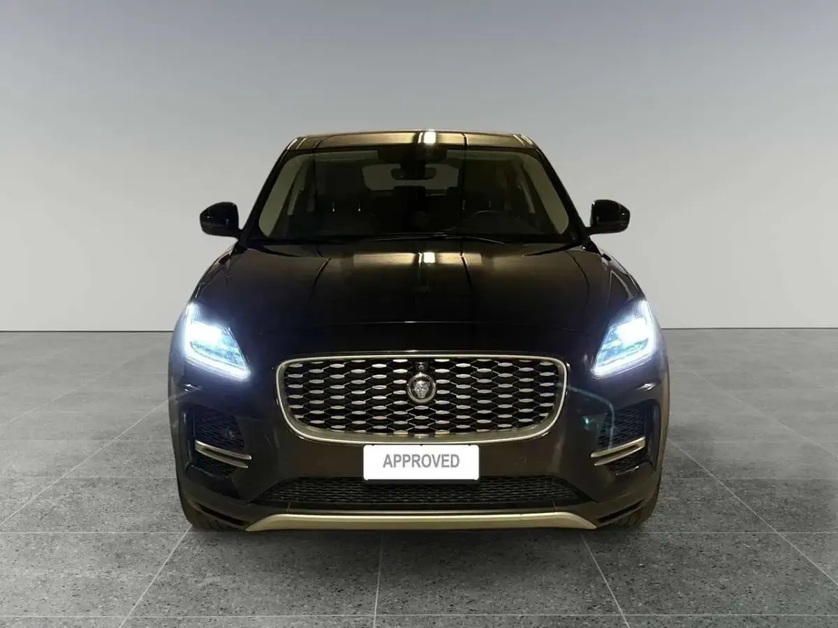 Usata Jaguar E-Pace S 163 CV (119 kW) 2022 Santorini black SUV