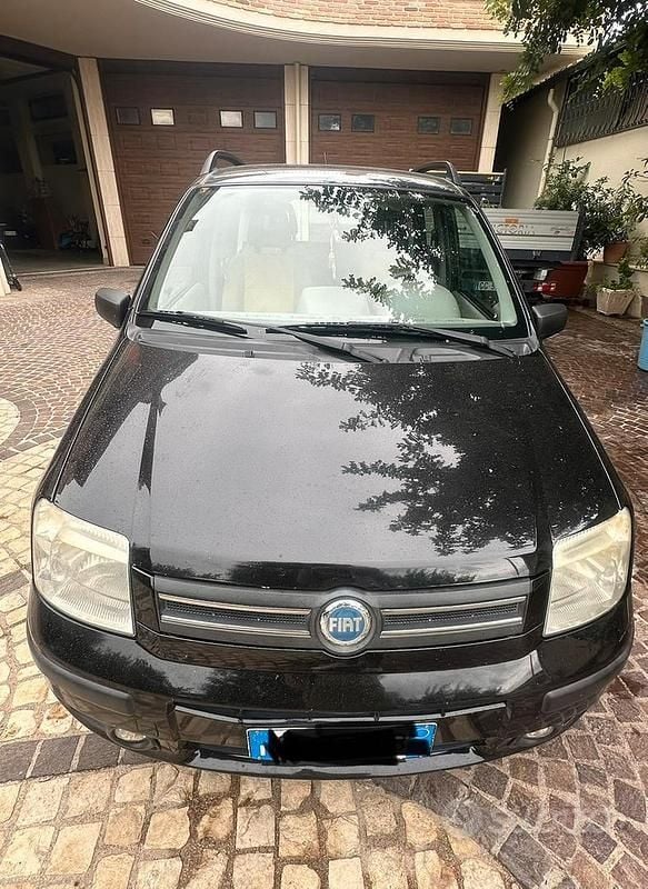 Usata Fiat Panda 2005 Nero Utilitaria