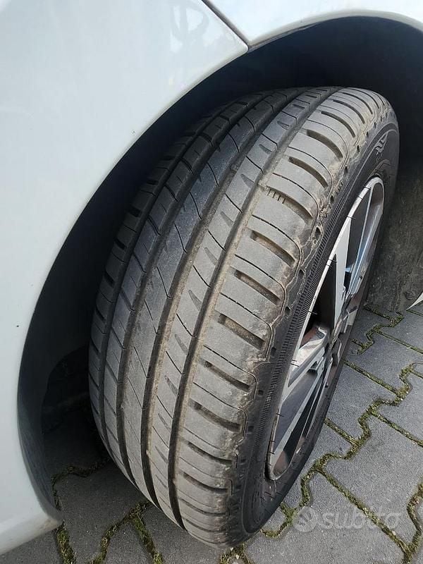 Usata Nissan Micra N-Connecta 90 CV (66 kW) 2017 Bianco Utilitaria