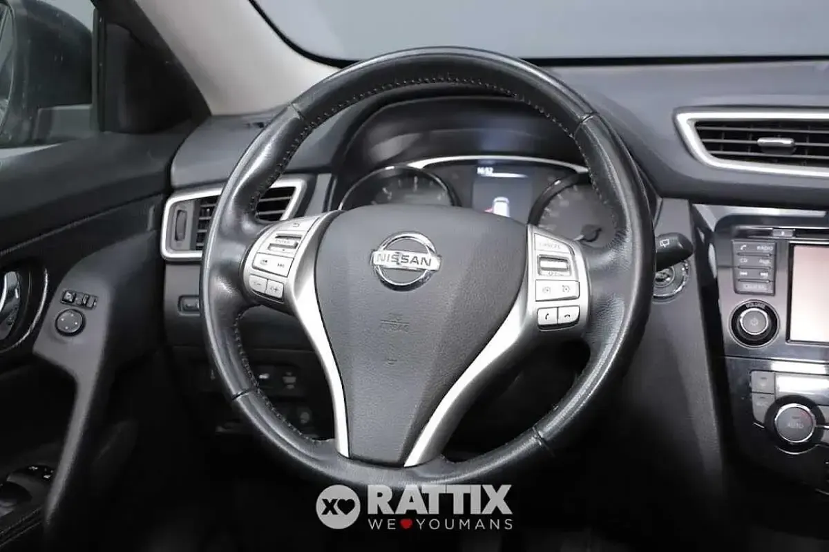 Usata Nissan X-Trail Tekna 131 CV (96 kW) 2017 Grigio SUV