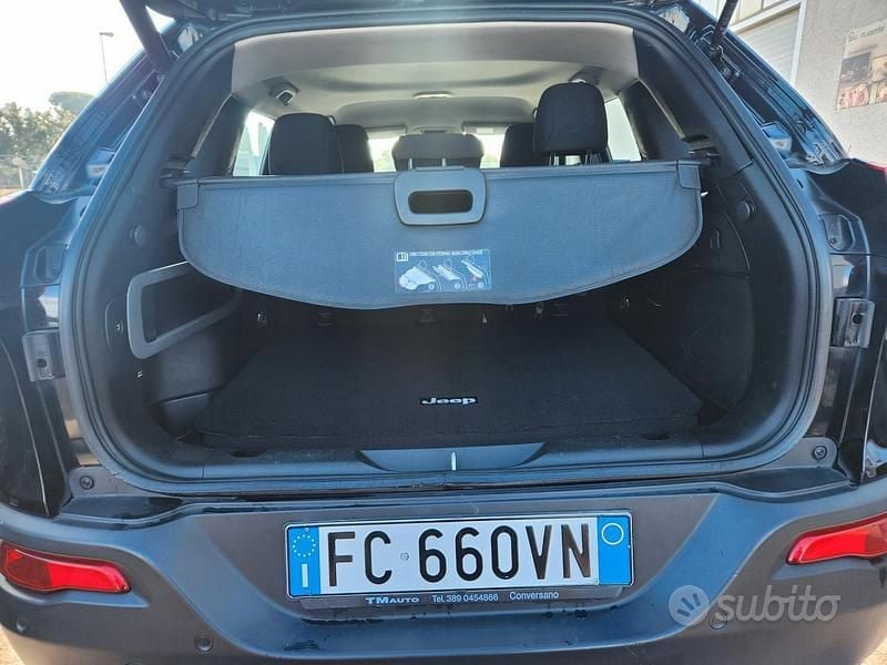 Usata Jeep Cherokee Limited 140 CV (102 kW) 2016 Nero SUV