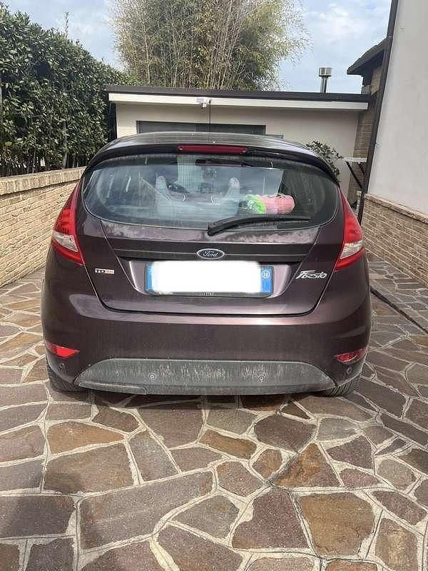 Usata Ford Fiesta 68 CV (50 kW) 2010 Utilitaria