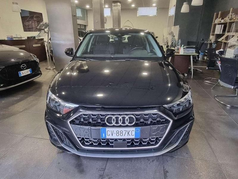 Nero Usata 2023 Audi A1 S-Line Berlina | 21.990 € (Ottimo prezzo) - Immagine 1/4