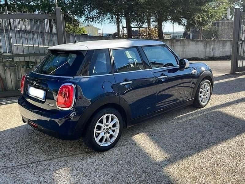 Usata Mini Cooper Seven 136 CV (100 kW) 2017 Blu/azzurro Utilitaria