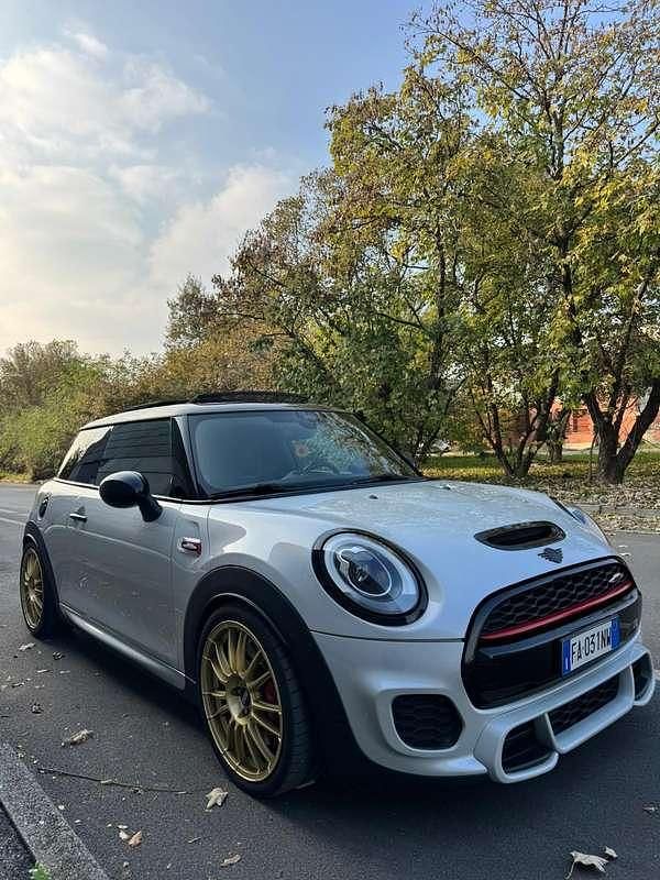 Usata Mini John Cooper Works Sport 231 CV (169 kW) 2015 Utilitaria