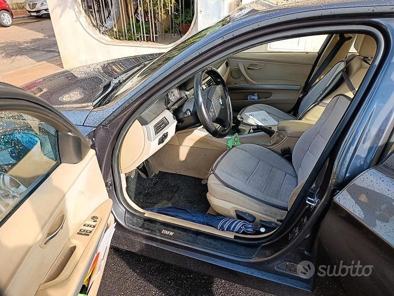 Usata BMW 318 2006 Grigio Berlina