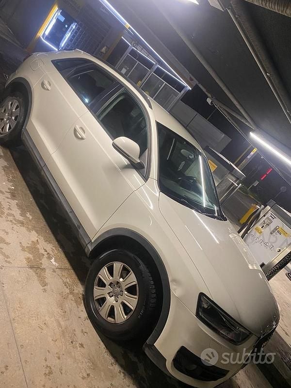 Usata Audi Q3 Advanced Plus 140 CV (102 kW) 2011 SUV