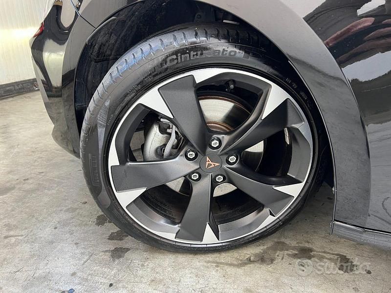 Usata Cupra Leon 150 CV (110 kW) 2025 Nero Station wagon