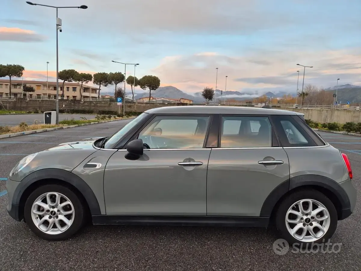 Usata Mini One D 95 CV (69 kW) 2017 Grigio Utilitaria