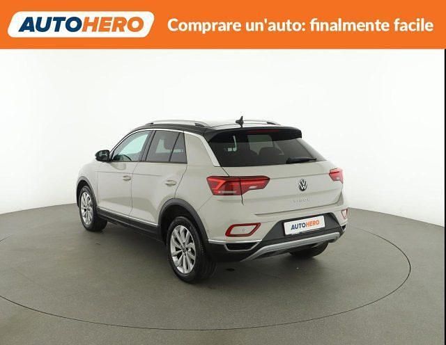 Usata VW T-Roc Style 110 CV (80 kW) 2023 Beige SUV