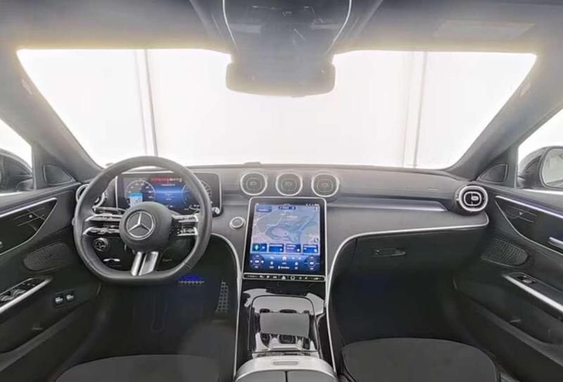 Usata Mercedes C300e Advanced 313 CV (230 kW) 2024 Blu/azzurro Berlina