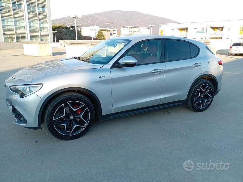 Usata Alfa Romeo Stelvio 2020 Grigio SUV