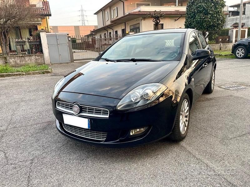 Usata Fiat Bravo Emotion 120 CV (88 kW) 2010 Nero Utilitaria