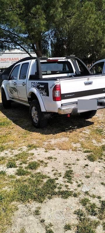 Usata Isuzu D-Max 2006 Bianco Cabrio