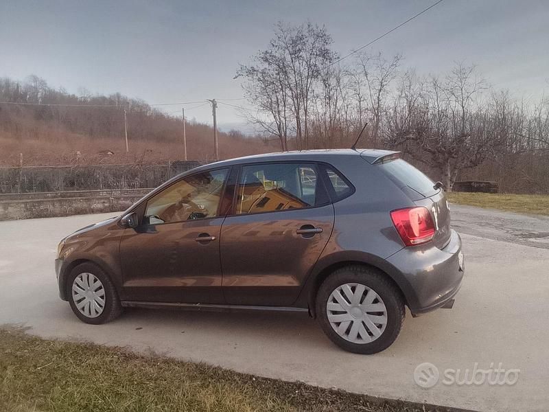Usata VW Polo 86 CV (63 kW) 2010 Grigio Berlina