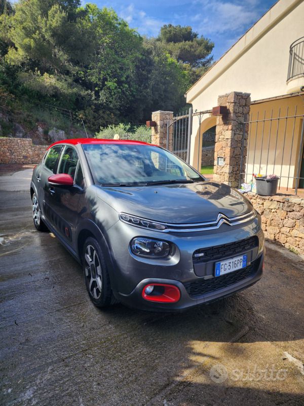 Rosso Usata 2017 Citroën C3 PureTech Due volumi | 8500 € (Buon prezzo) - Immagine 1/4