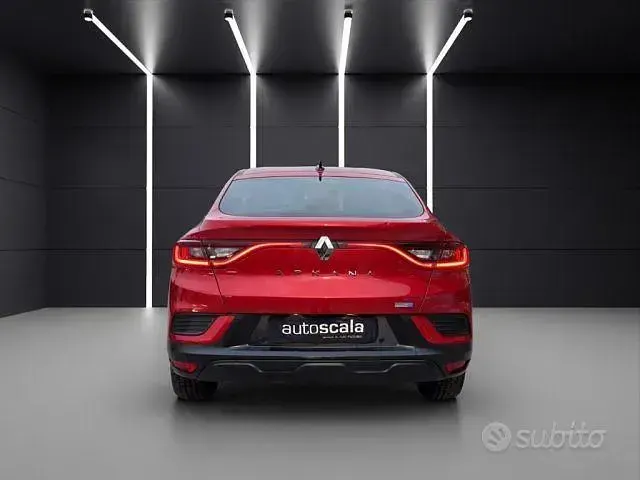 Usata Renault Arkana 94 CV (69 kW) 2022 Rosso SUV