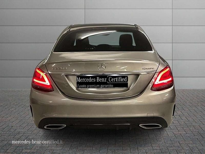 Usata Mercedes C220 Premium Plus 194 CV (142 kW) 2021 Bronzo Utilitaria