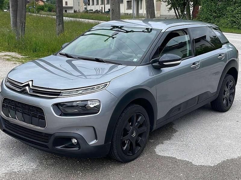Usata Citroën C4 Shine 120 CV (88 kW) 2019 Grigio SUV