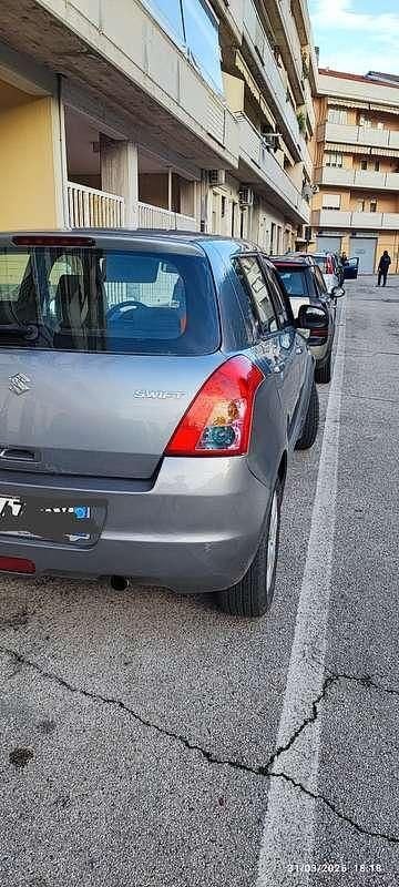 Usata Suzuki Swift GL 75 CV (55 kW) 2009 Utilitaria