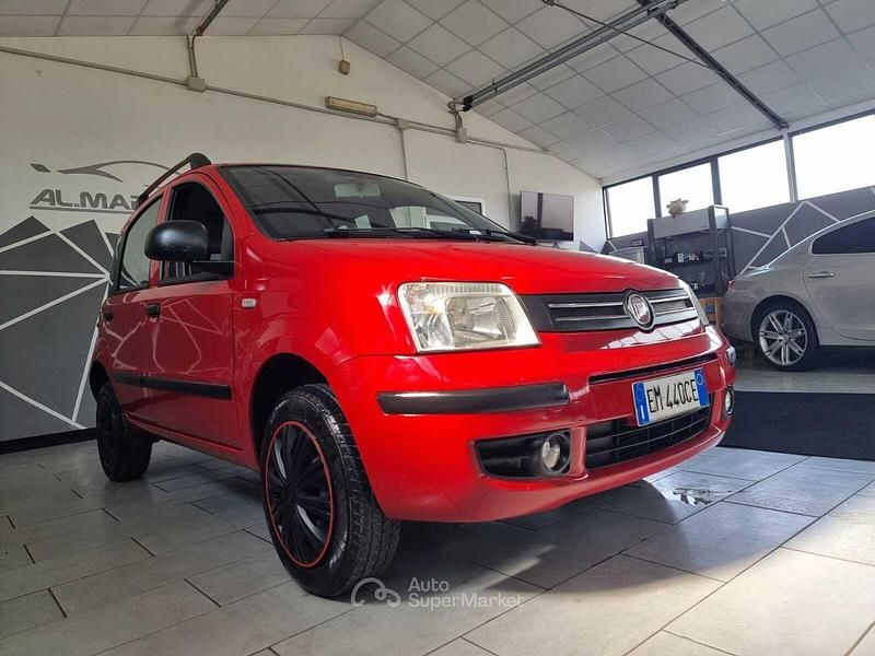 Usata Fiat Panda 77 CV (56 kW) 2012 Rosso Utilitaria
