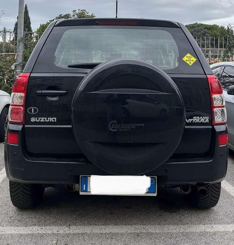 Usata Suzuki Grand Vitara 129 CV (94 kW) 2006 Nero SUV