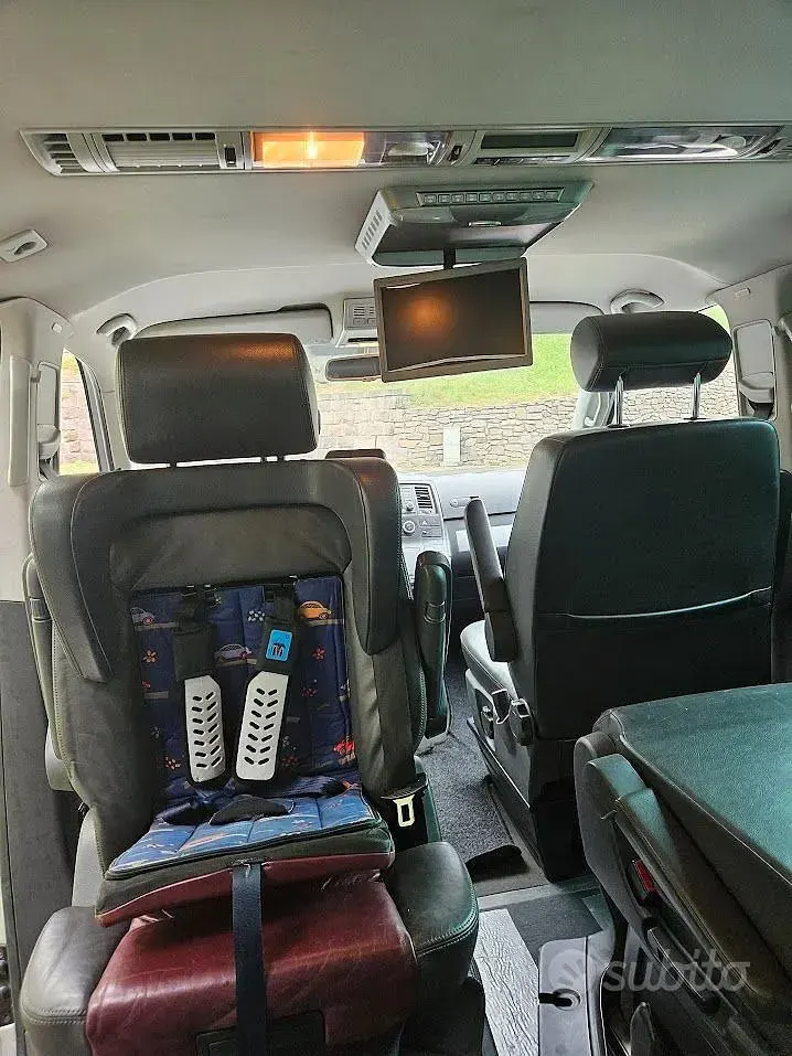 Usado VW T5 174 HP (127 kW) 2008 Cinzento Van