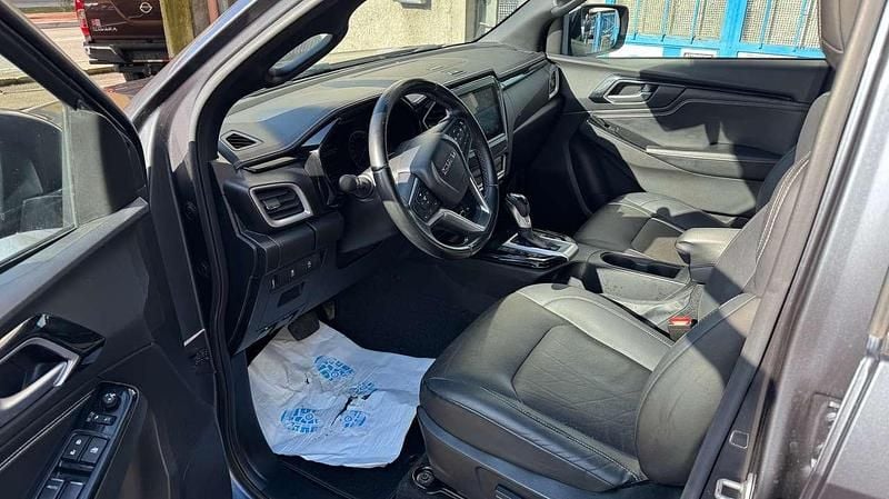 Usata Isuzu D-Max 163 CV (119 kW) 2022 Grigio Pick-up