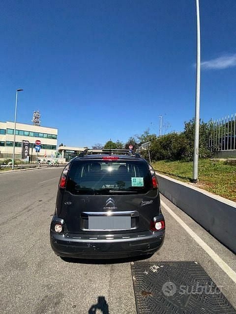 Usata Citroën C3 Picasso 92 CV (67 kW) 2014 Grigio Monovolume
