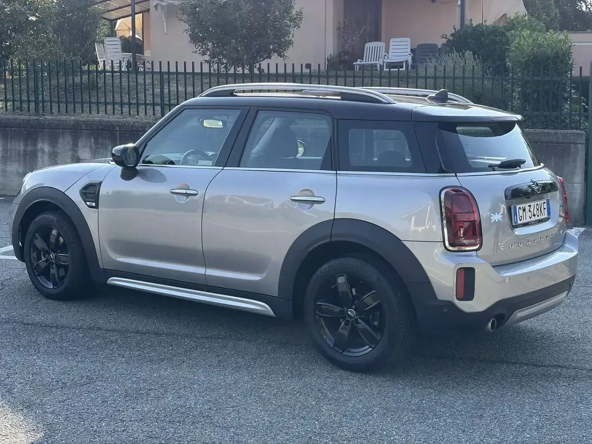 Usata Mini Cooper Countryman Essential 136 CV (100 kW) 2023 Grigio SUV