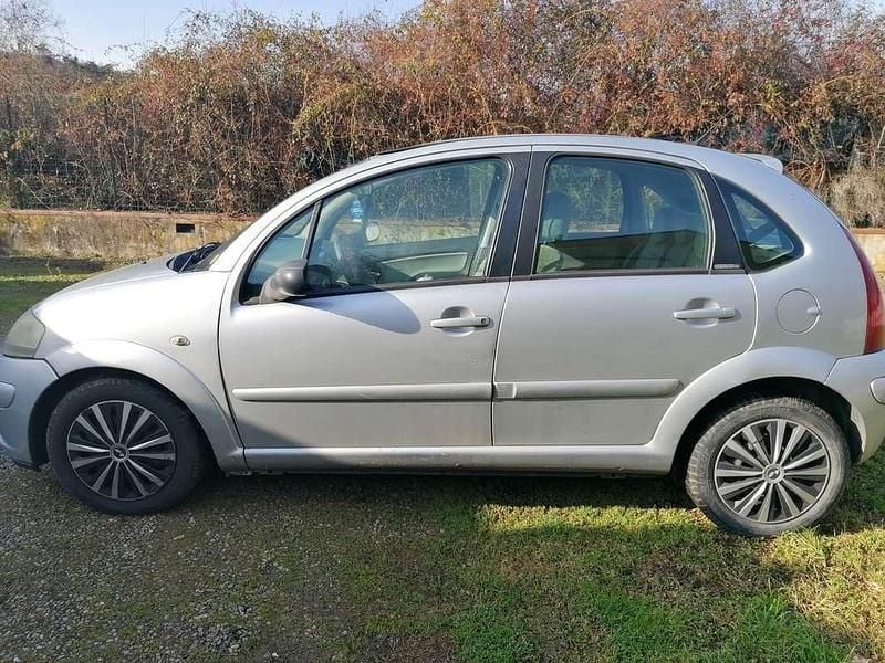 Usata Citroën C3 Exclusive 68 CV (50 kW) 2005 Berlina