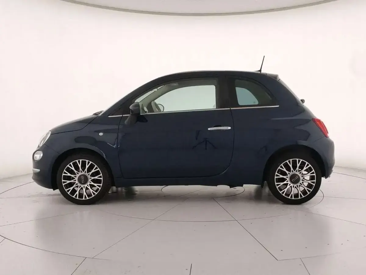Usata Fiat 500 Dolcevita 69 CV (50 kW) 2023 Bleu Utilitaria