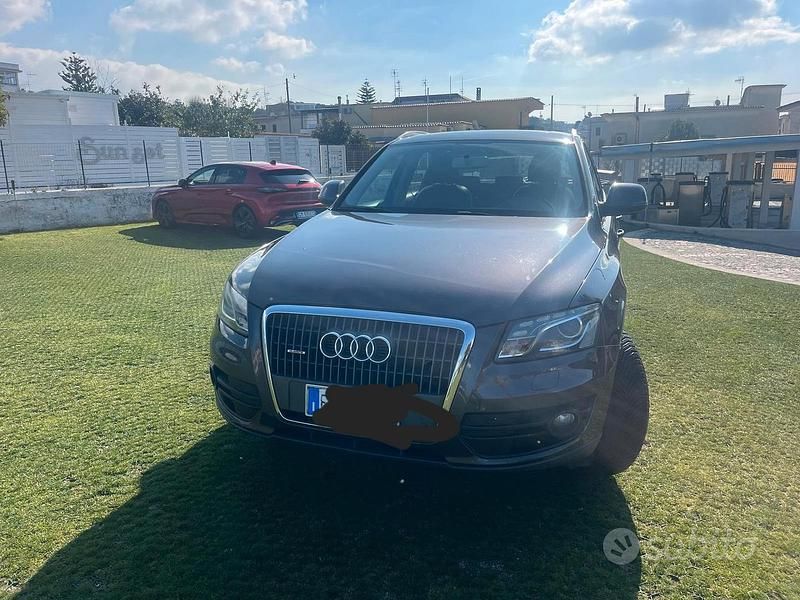 Usata Audi Q5 170 CV (125 kW) 2011 Marrone SUV