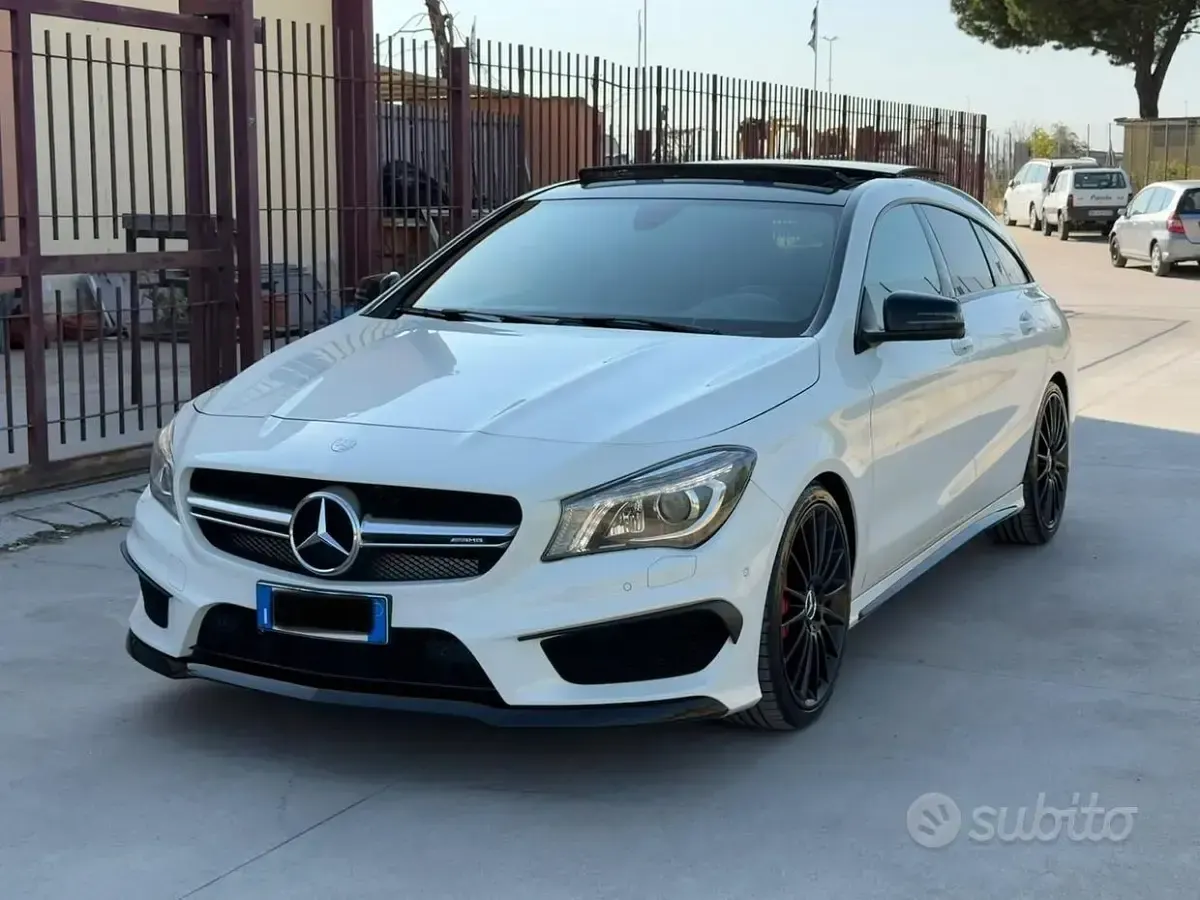 Usata Mercedes CLA45 AMG AMG 381 CV (280 kW) 2016 Bianco Coupé