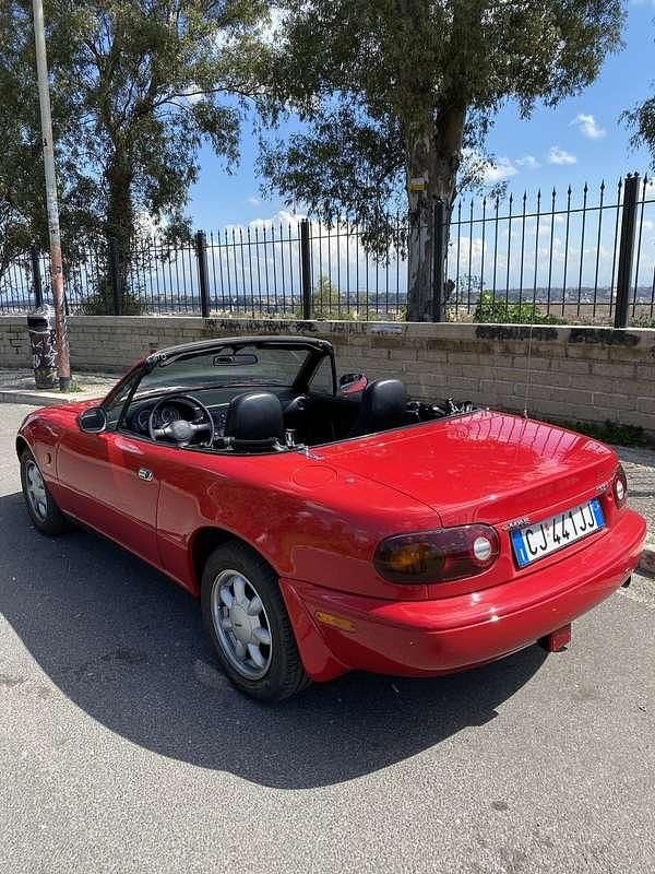 Usata Mazda MX5 116 CV (85 kW) 1991 Cabrio