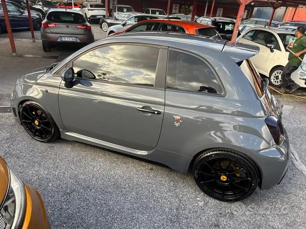 Usata Abarth 595 145 CV (106 kW) 2017 Grigio Berlina