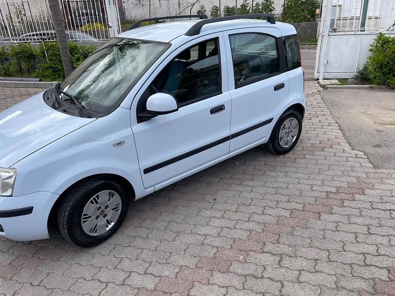 Usata Fiat Panda Dynamic 59 CV (43 kW) 2009 Blu Utilitaria