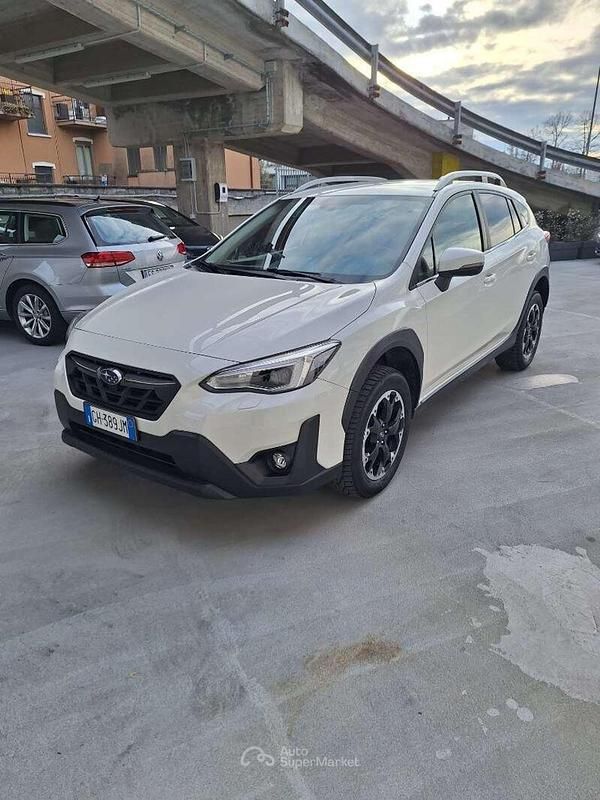 Usata Subaru XV Style 114 CV (83 kW) 2021 Bianco SUV