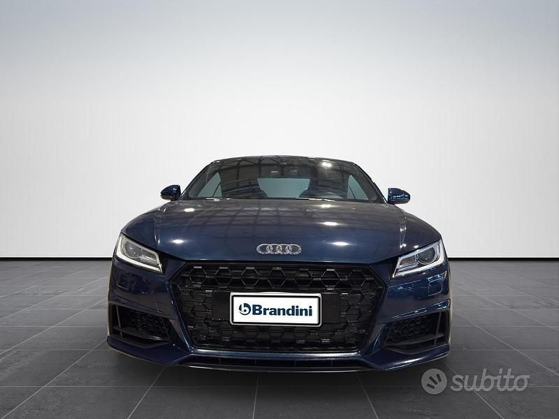 Usata Audi TT Ambiente 197 CV (144 kW) 2019 Blu Coupé