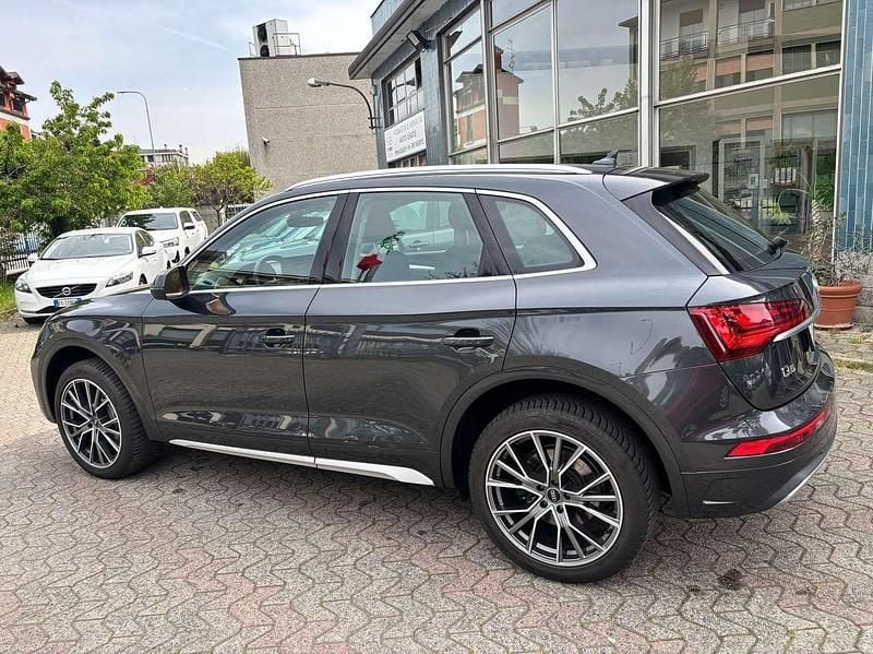 Usata Audi Q5 Ambiente 204 CV (150 kW) 2021 Grigio SUV