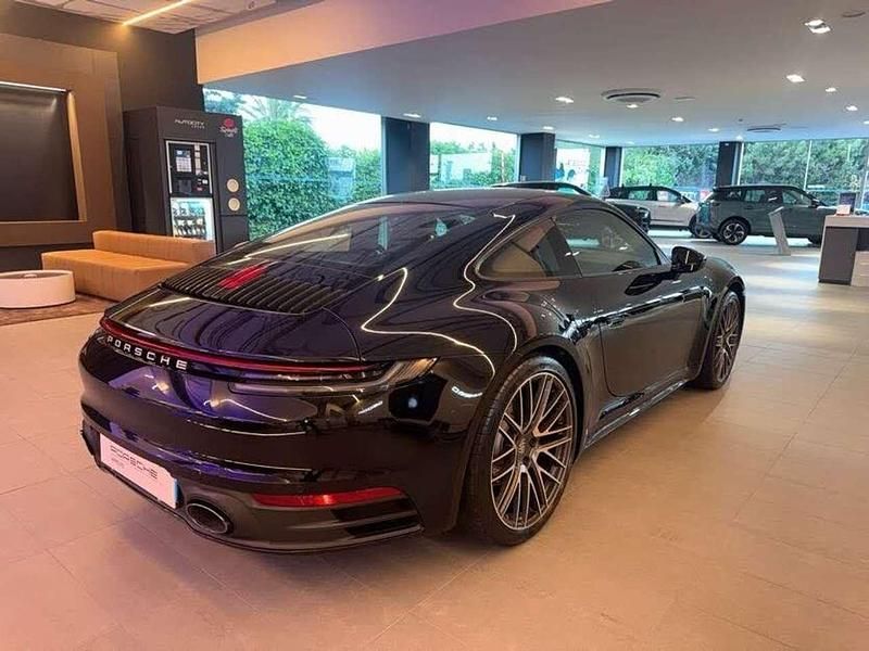Usata Porsche 911 Carrera 385 CV (283 kW) 2022 Nero Coupé