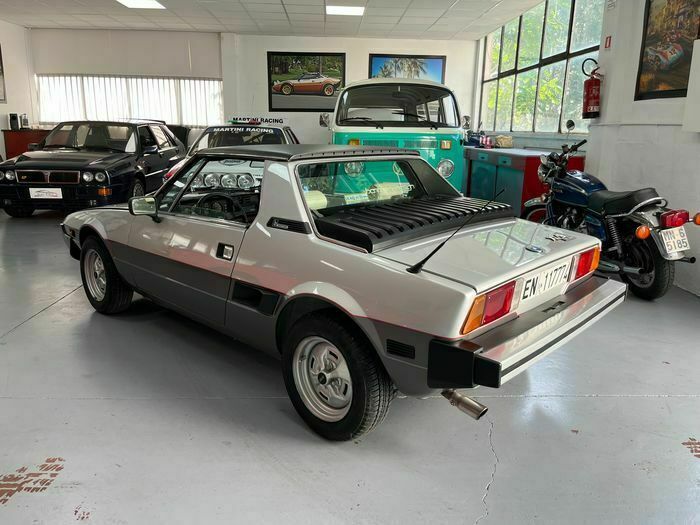 Usata Fiat X 1/9 84 CV (61 kW) 1979 Argento Cabrio