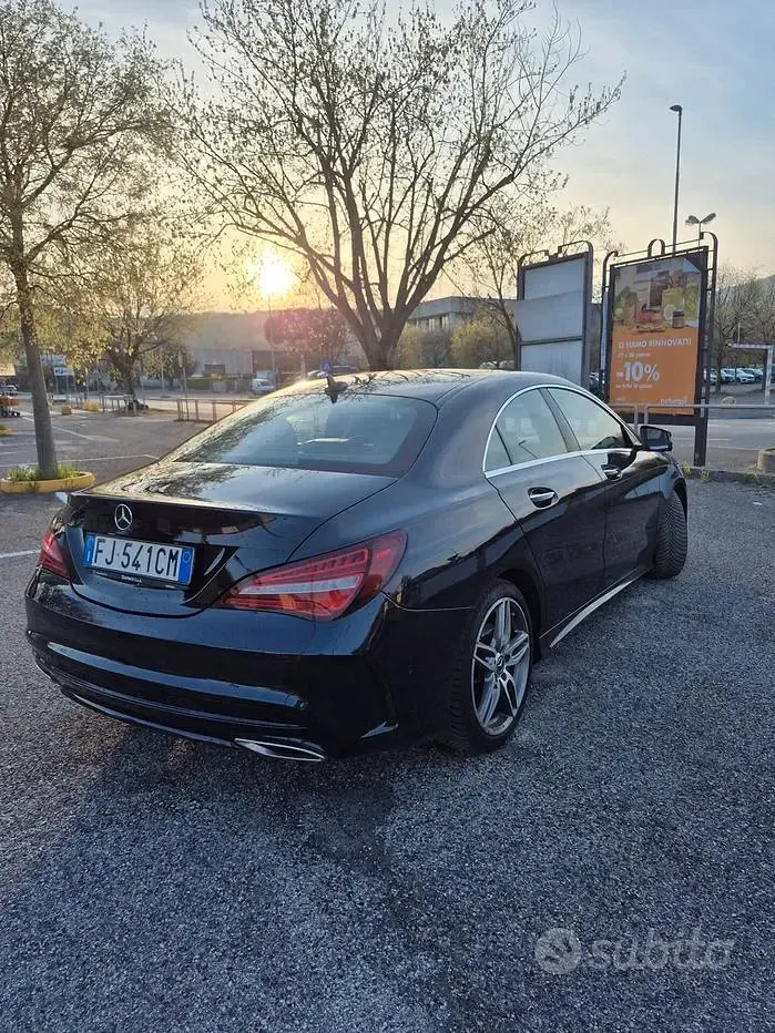Usata Mercedes CLA220 Business 177 CV (130 kW) 2017 Nero Berlina