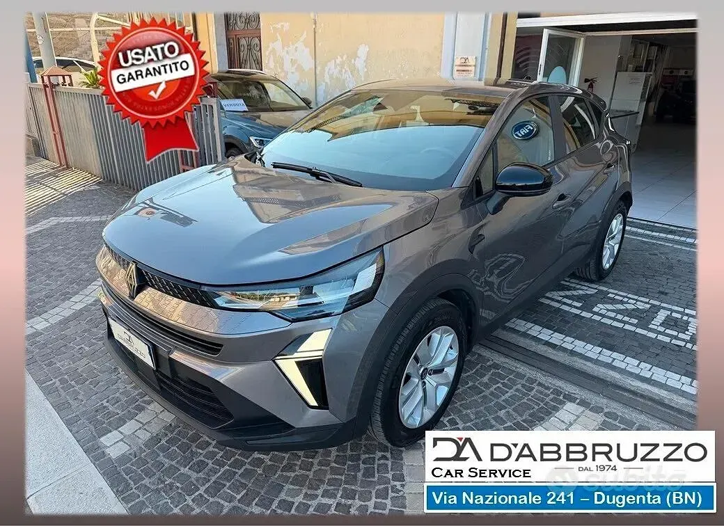 Usata Renault Captur Evolution 101 CV (74 kW) 2024 Grigio SUV
