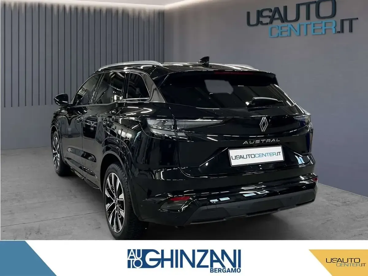 Usata Renault Austral Techno 158 CV (116 kW) 2025 Nero SUV