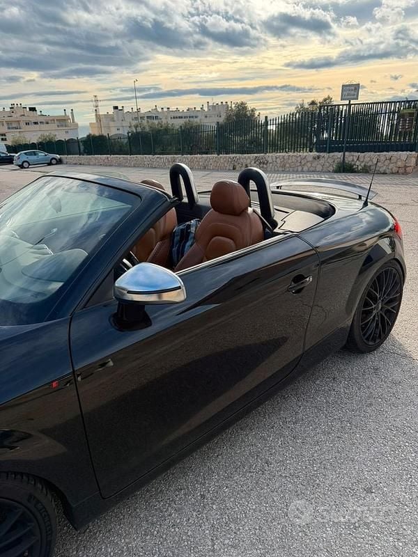 Usata Audi TT Roadster Advanced Plus 254 CV (186 kW) 2007 Nero Cabrio