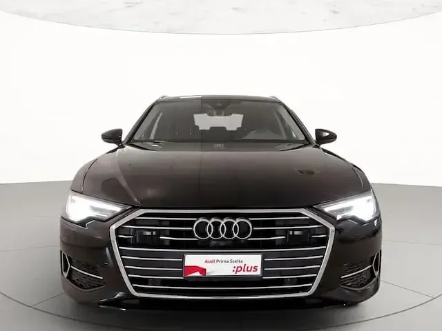 Usata Audi A6 Business 204 CV (150 kW) 2022 Nero mythos metallizzato Station wagon