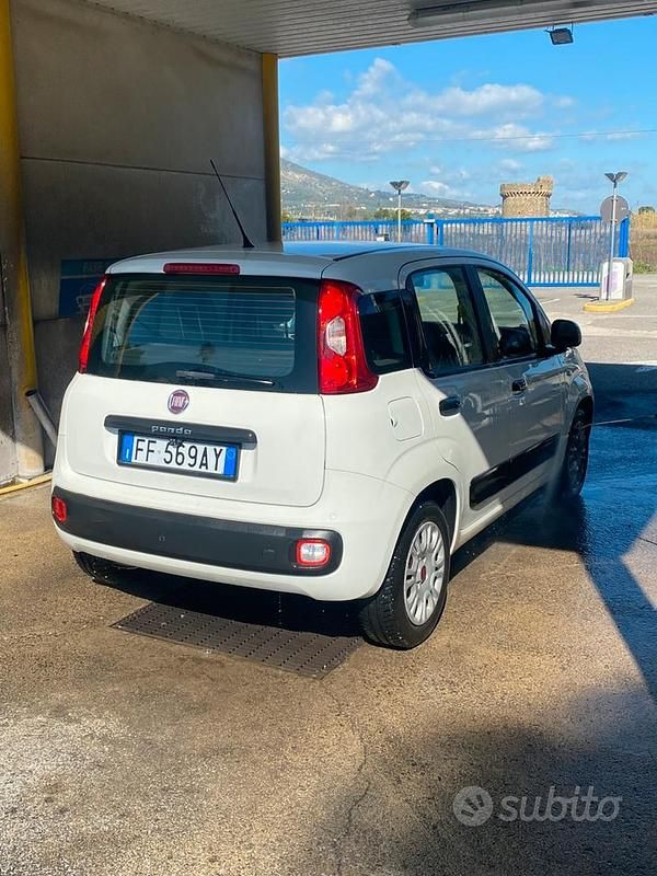 Usata Fiat Panda 95 CV (69 kW) 2017 Bianco Utilitaria