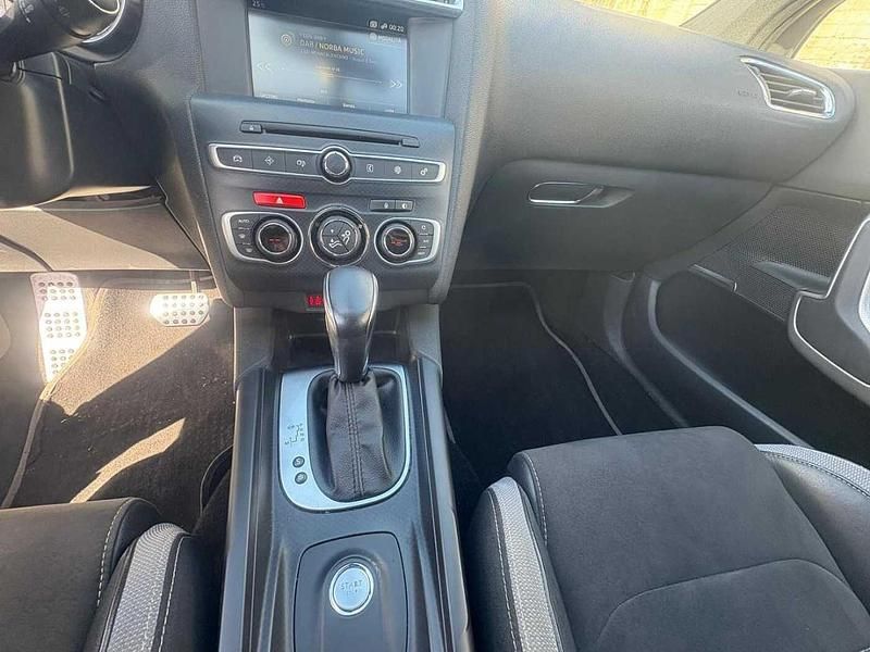 Usata DS Automobiles DS4 Sport Chic 120 CV (88 kW) 2018 Bianco Utilitaria